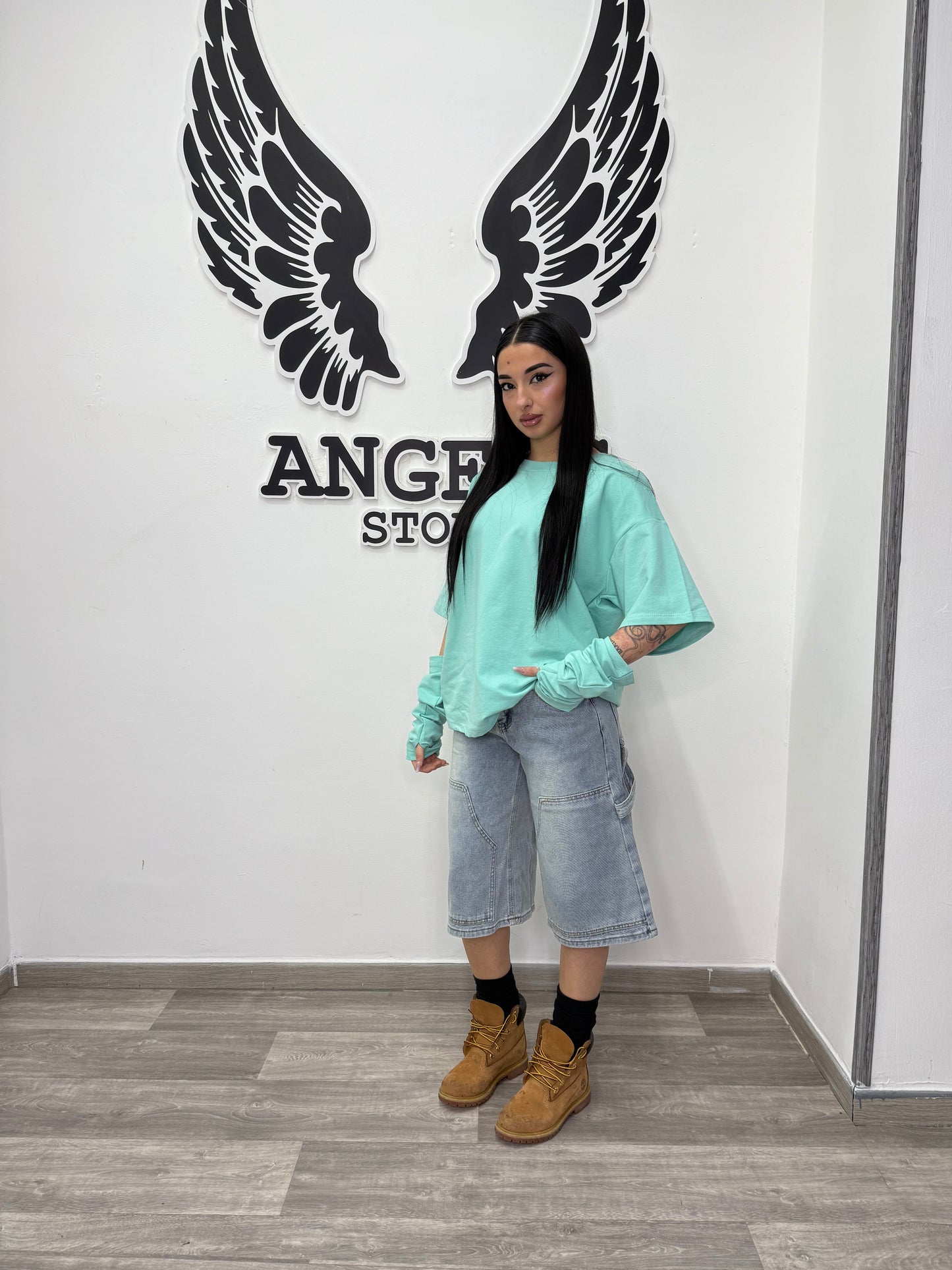 T shirt con guanto tiffany