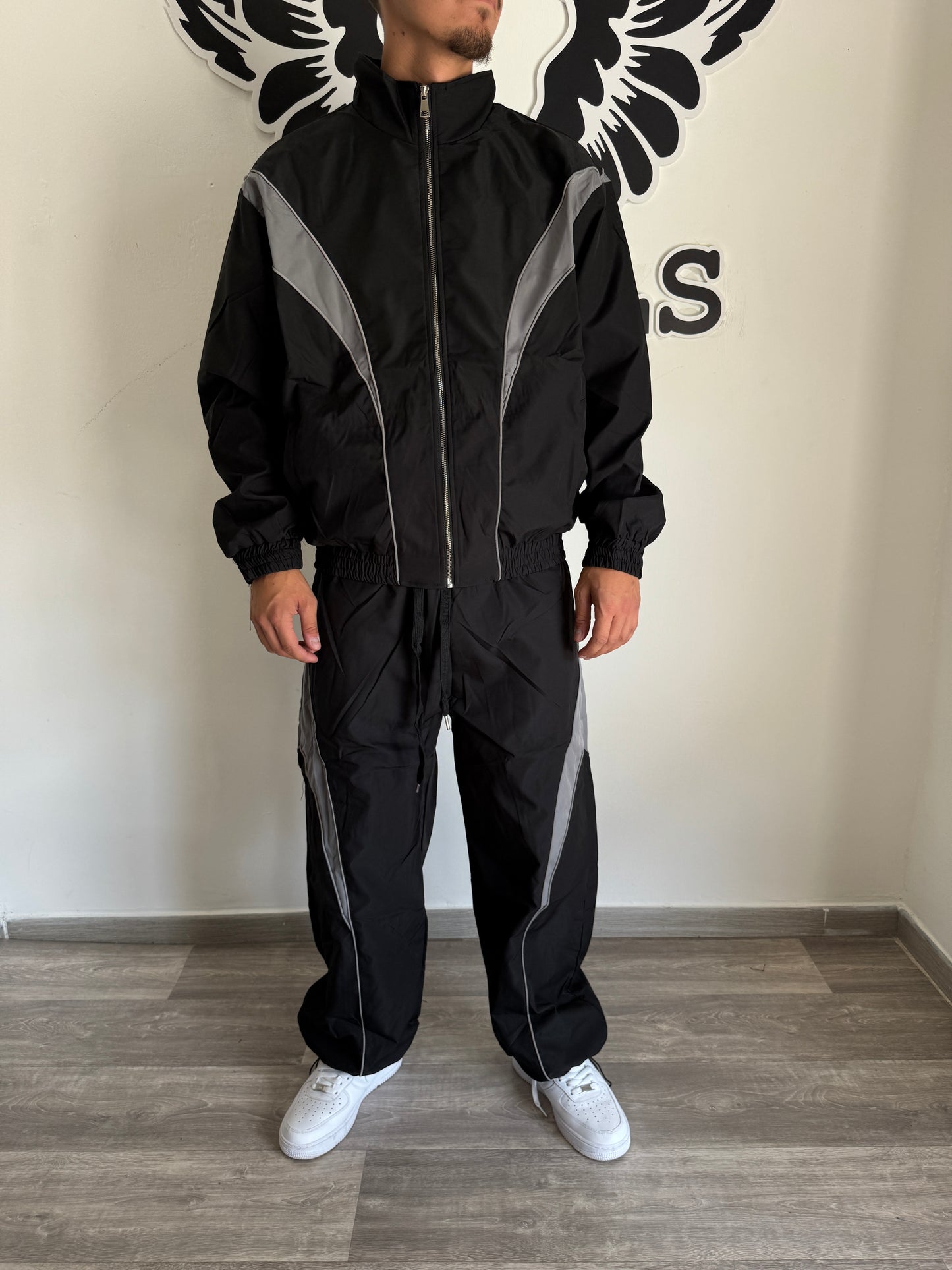 TRACKSUIT 0056